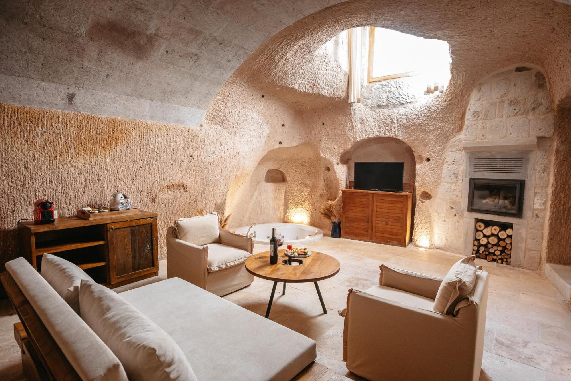Millstone Cave Suites Hotel Üchisar Exteriér fotografie
